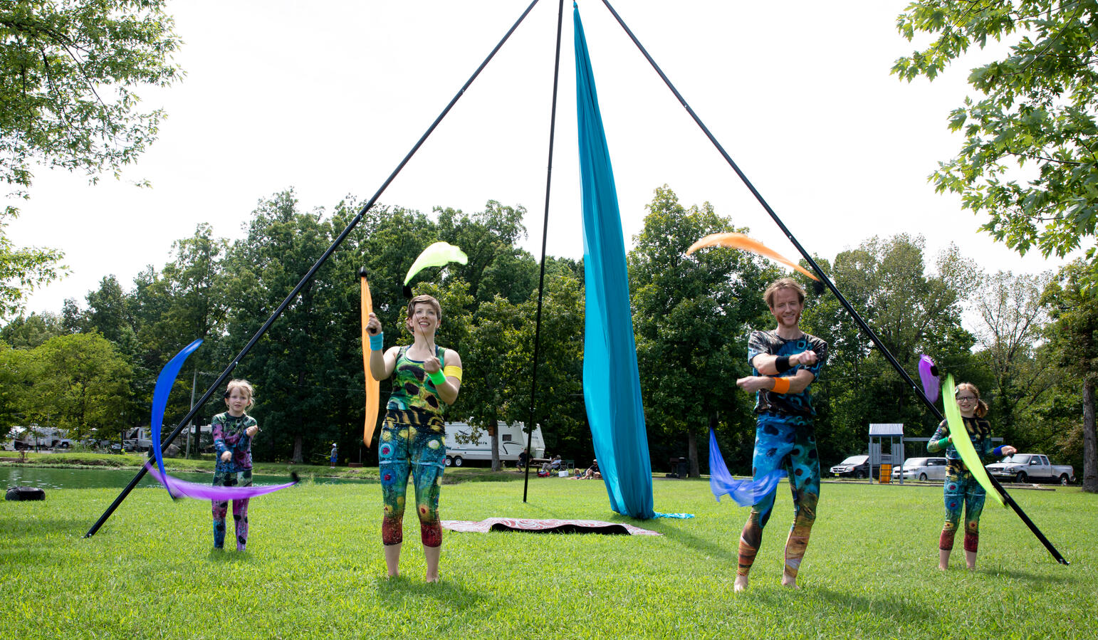 Garden Circus 2020, Choreography by Anna Murray, Photo by Miguel Hampton, F5 Enterprises