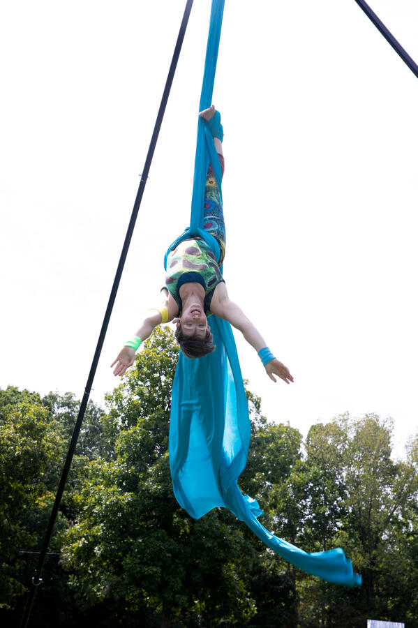 Garden Circus 2020, Choreography by Anna Murray, Photo by Miguel Hampton, F5 Enterprises